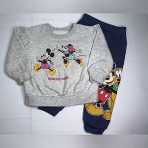 Disney Baby x Jumping Beans 18M Mickey & Friends 2-Piece Graphic Sweat Set